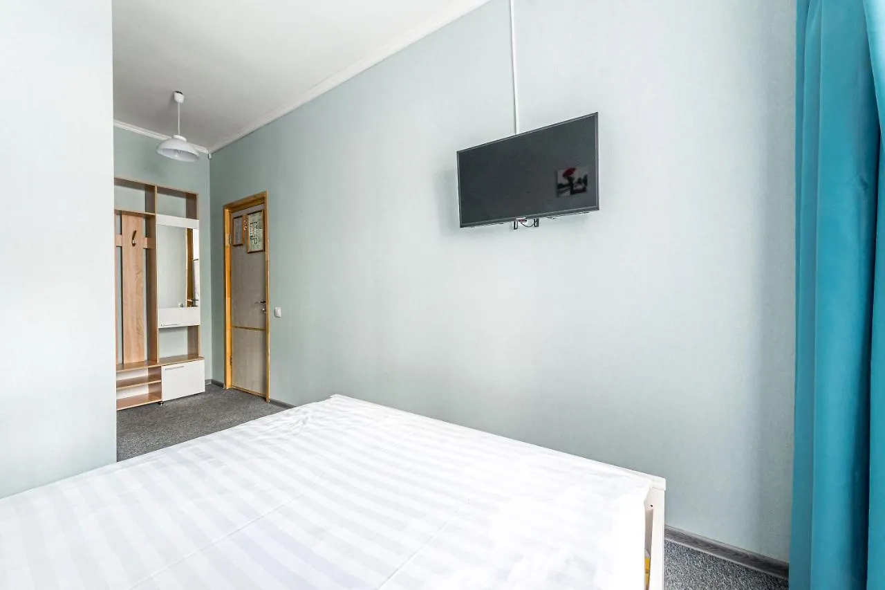 **  Halva Hotel Polyanka Rusya